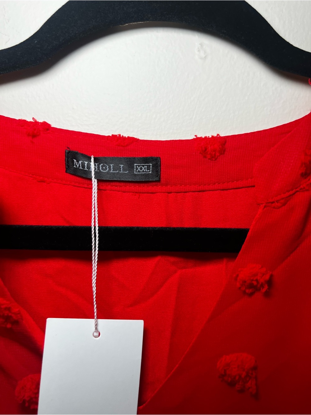 Women's Red Textured Dress - Relaxed Shift - Picture 5 of 7